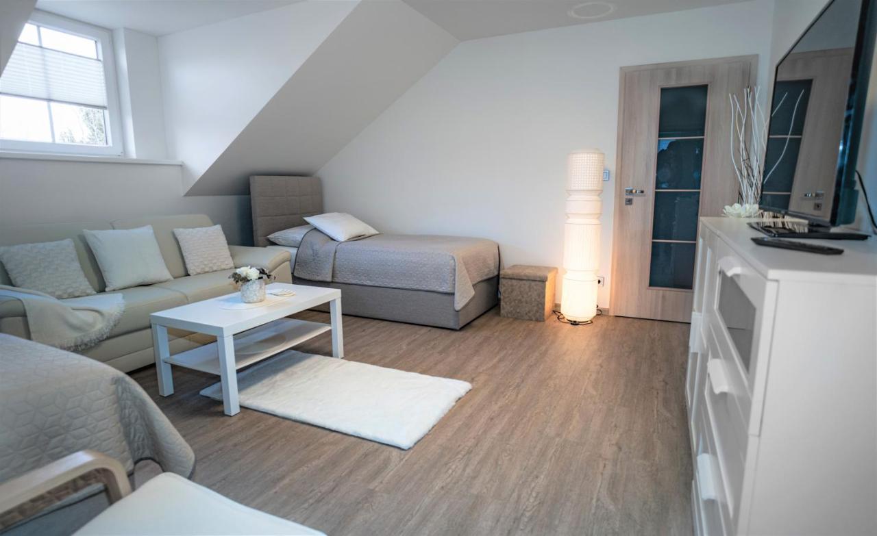 Apartmanovy Dum Sklipek Trutnov Exterior foto