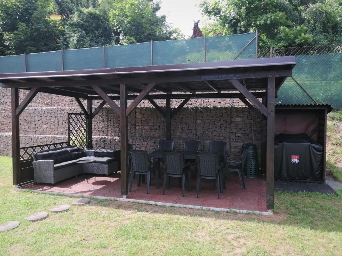 Apartmanovy Dum Sklipek Trutnov Exterior foto